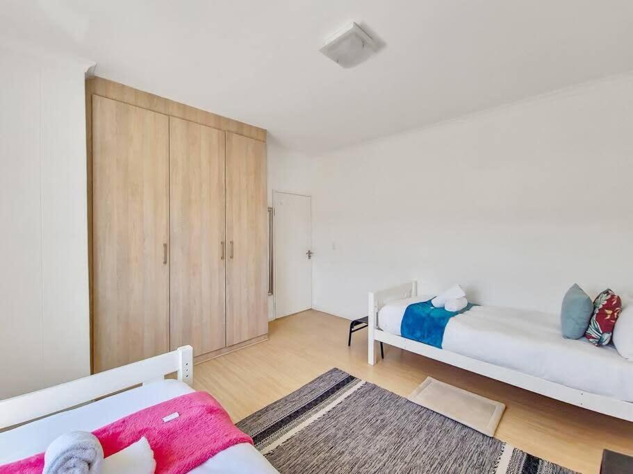 Family Fun-sea,sand,surf Convenience-pool, Balcony